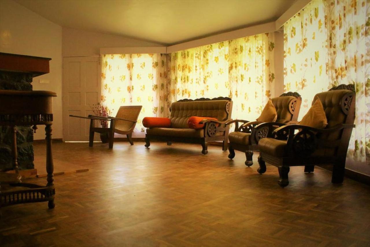 Resort Blackburn Bungalow *