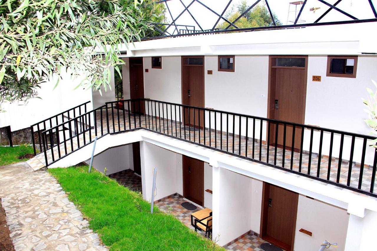 Fabhotel Tranquil Heights Hotel 3*