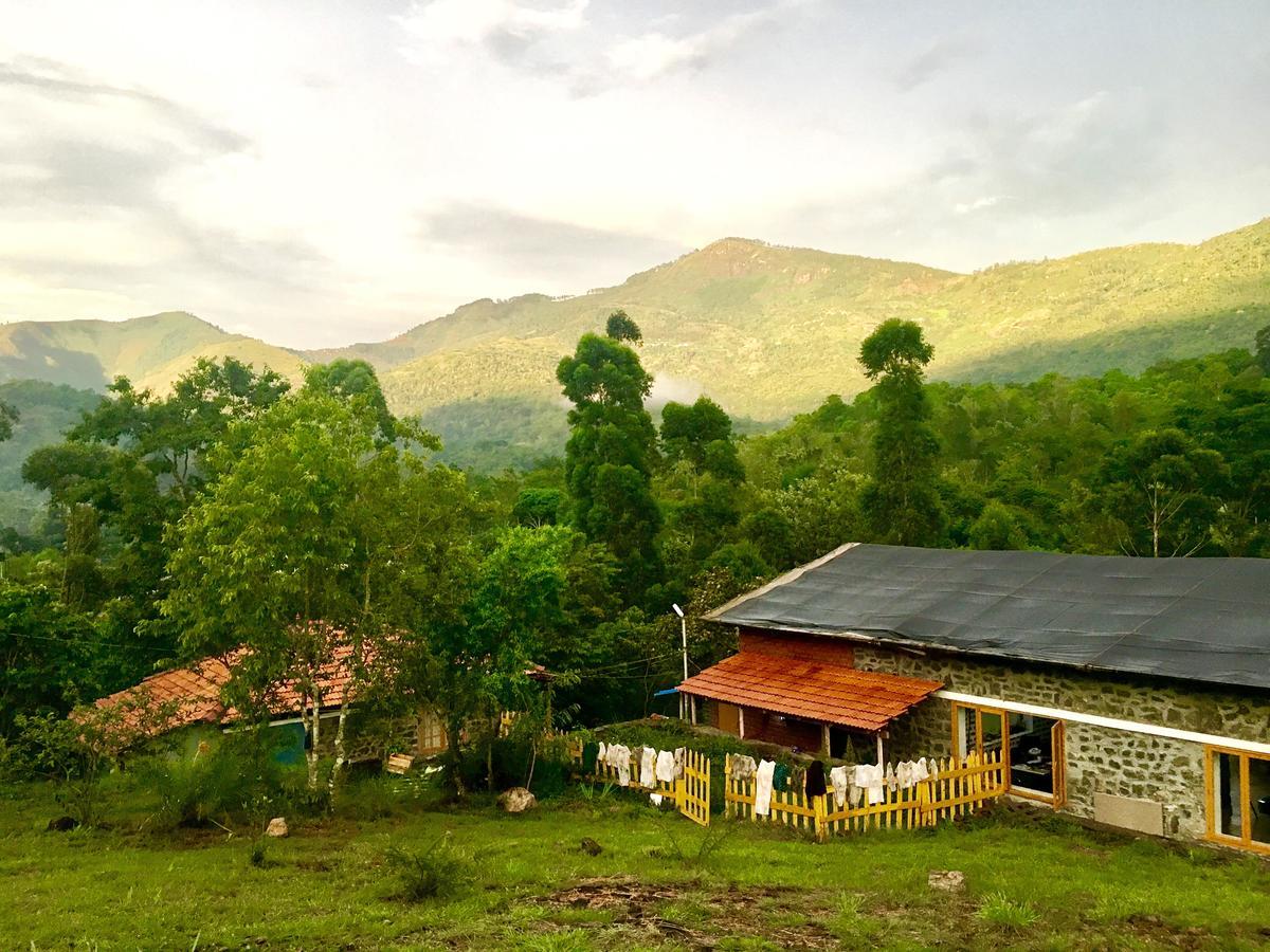 Zacs Valley Resort,