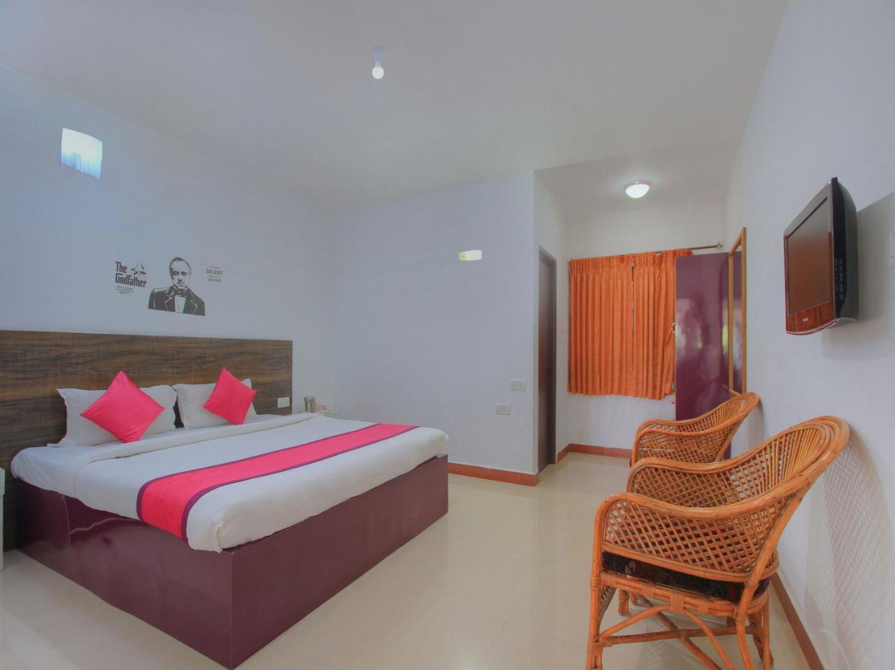 Hotel Oyo 16965 Jia
