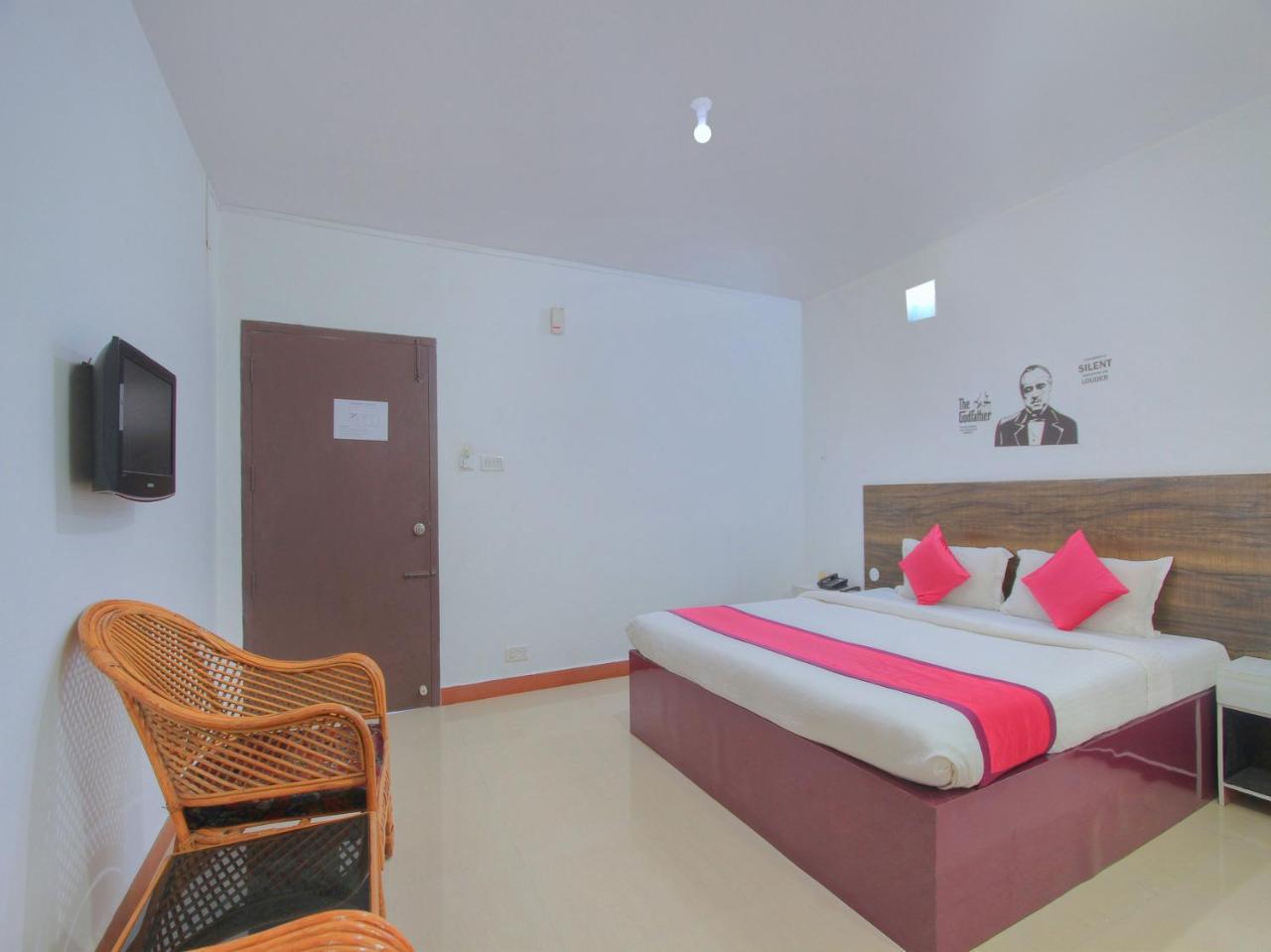 Oyo 16965 Jia Hotel Kodaikanal