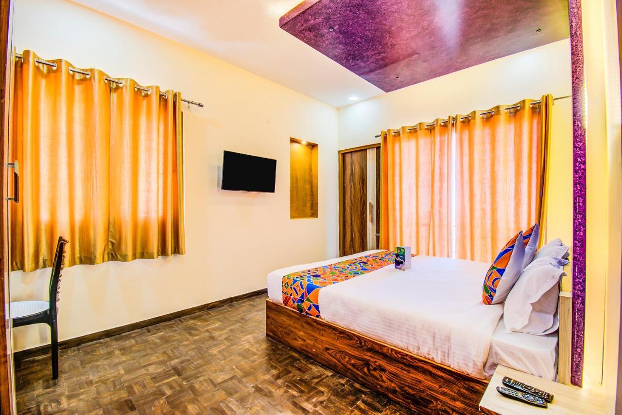 Oyo 27753 Kasa Luxury 3*