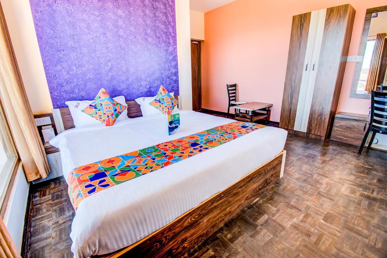 Oyo 27753 Kasa Luxury 3*