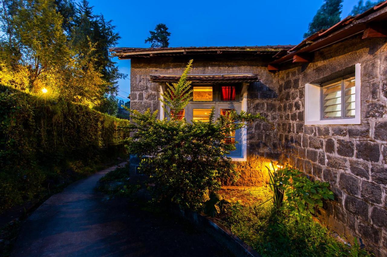 Hostel Zostel *