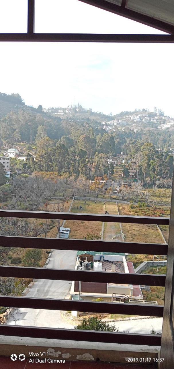Ezhil Residency Hotel Kodaikanal