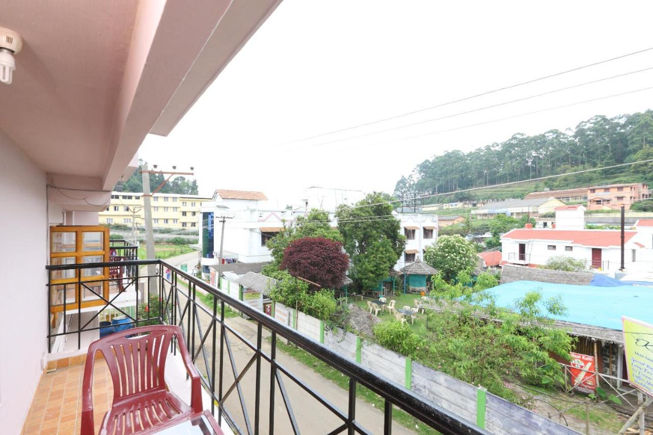 Oyo 13807 Gurupriya