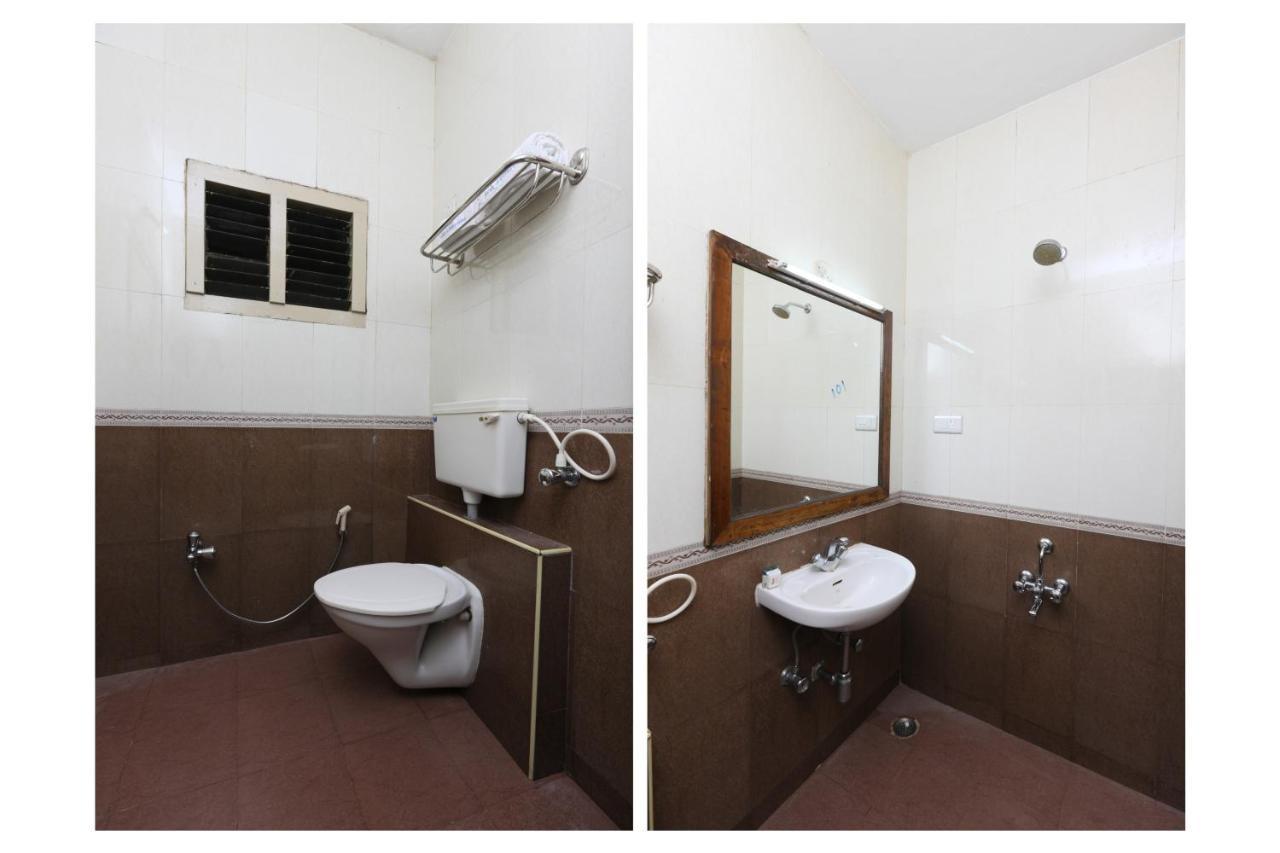 Oyo 13807 Gurupriya Hotel 3*