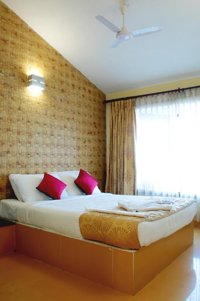 Country Club Valley Vista 4*
