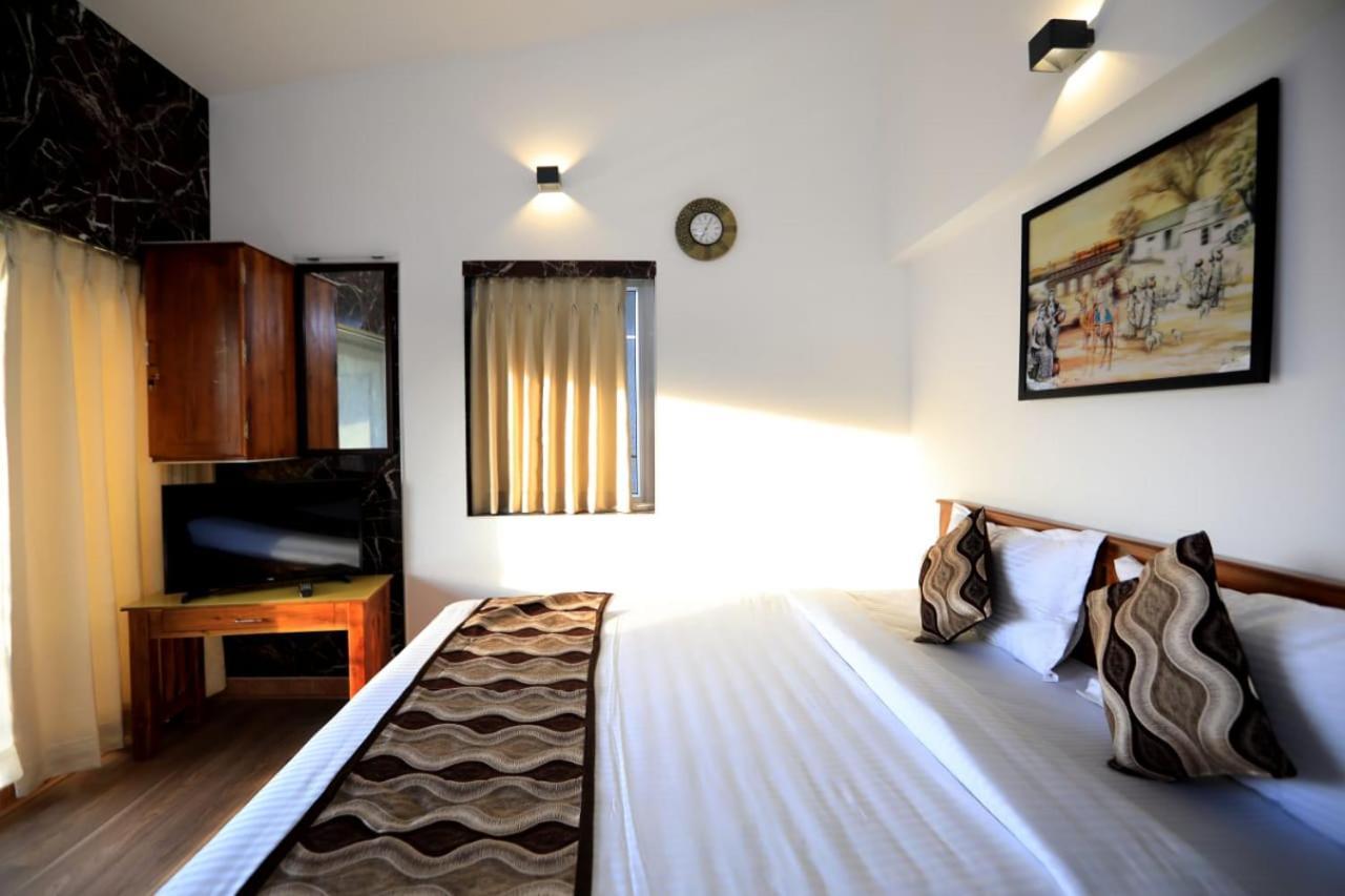Cherry Blossom Homestay *