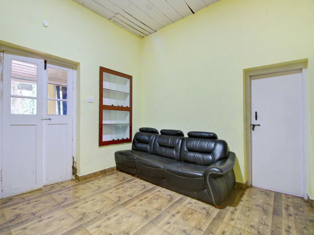 Guest house Oyo 4910 Crescent Park 3*