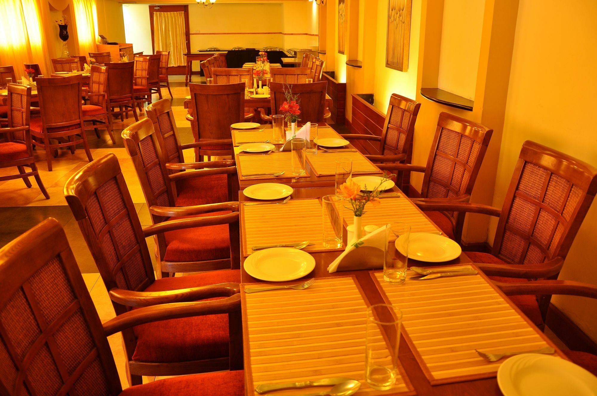 Benzz Park Family Hotel Kodaikanal