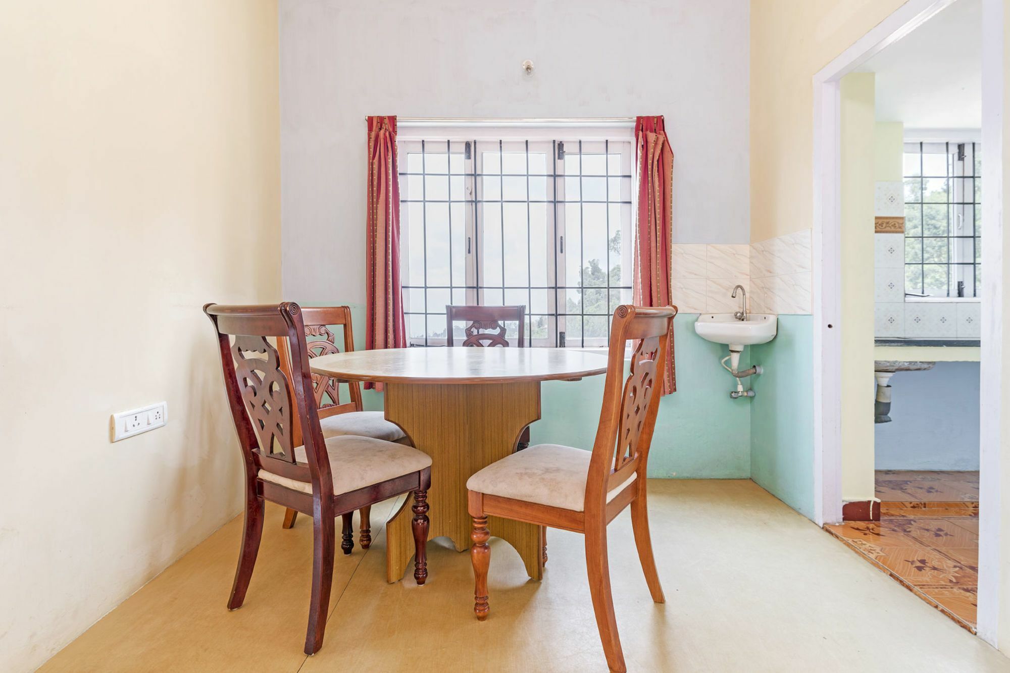 Guesthouser 2 Bhk 06a0 Kodaikanal