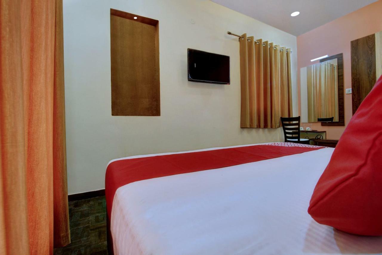 Oyo 27753 Kasa Luxury 3*