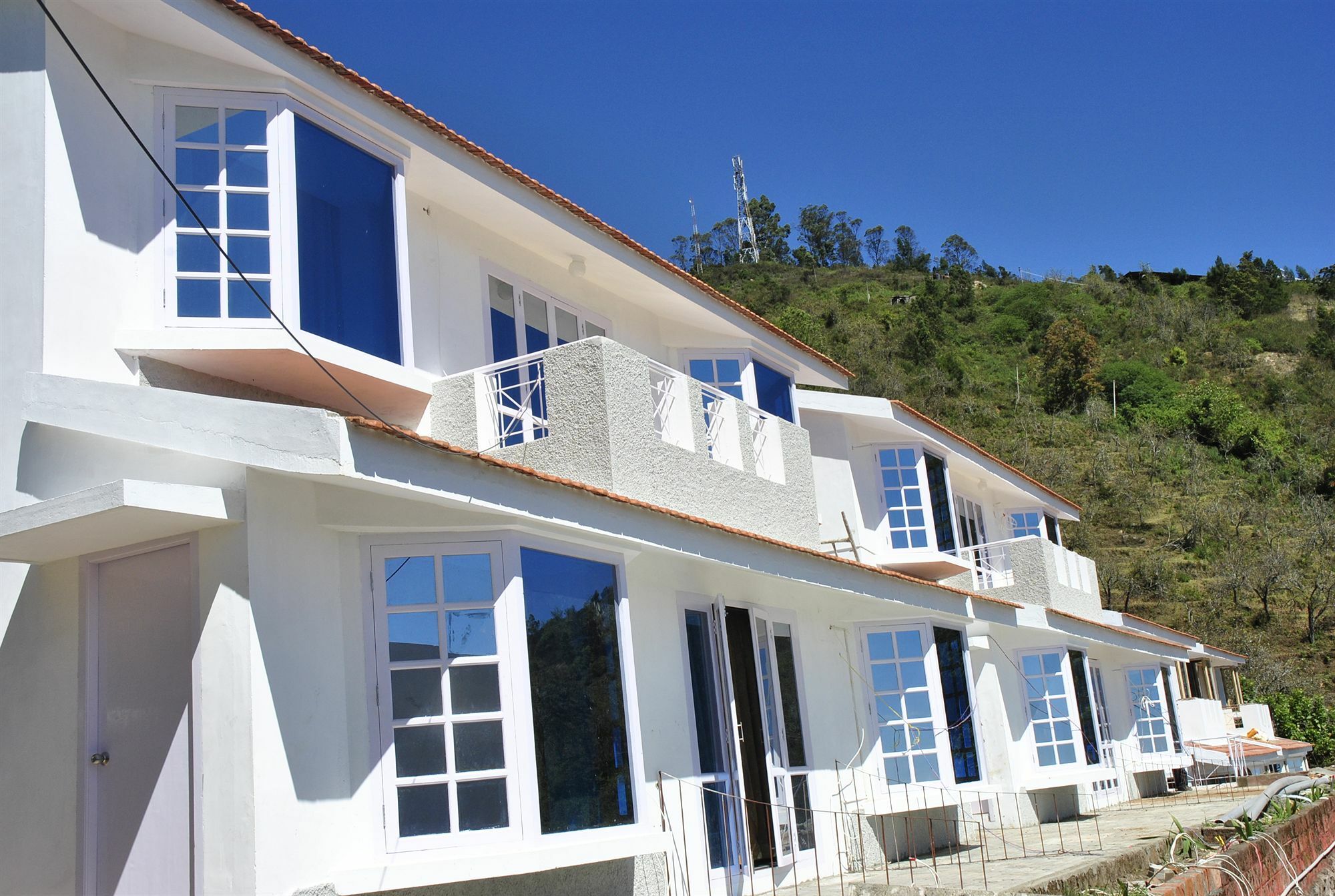Country Club Valley Vista