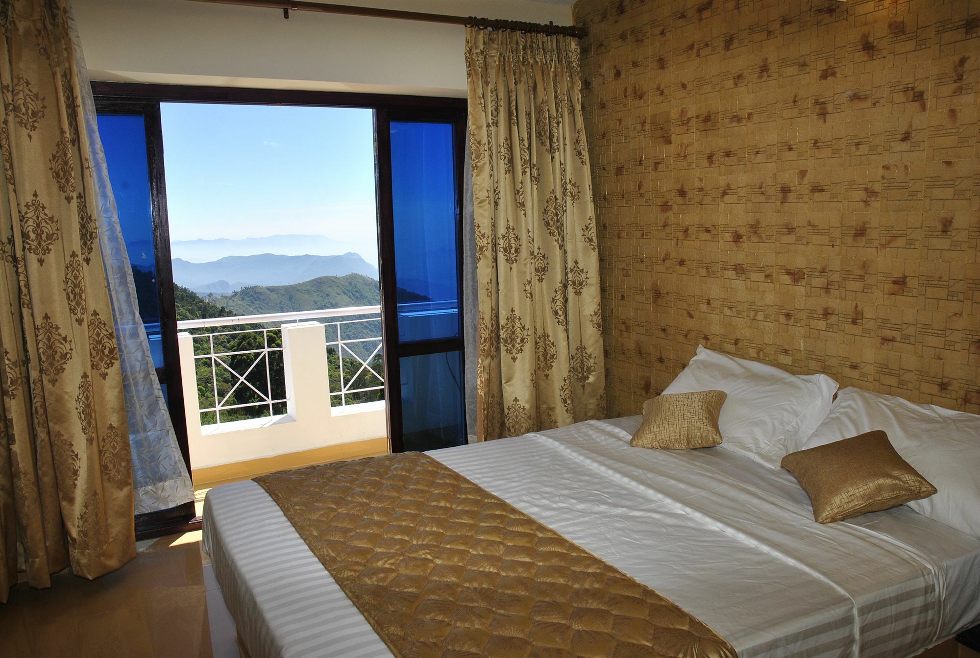 Resort Country Club Valley Vista Kodaikanal