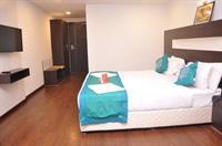 Hotel Oyo Premium Convent Road Bsnl Junction