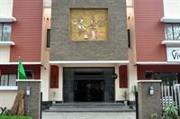 Hotel Oyo Premium Convent Road Bsnl Junction