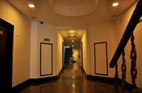 Oyo Premium Convent Road Bsnl Junction Hotel