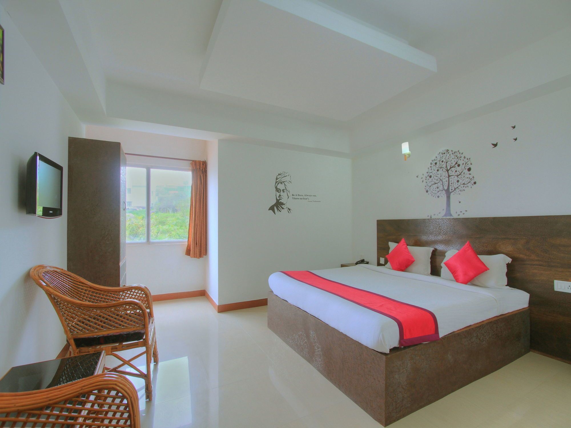 Hotel Oyo 16965 Jia