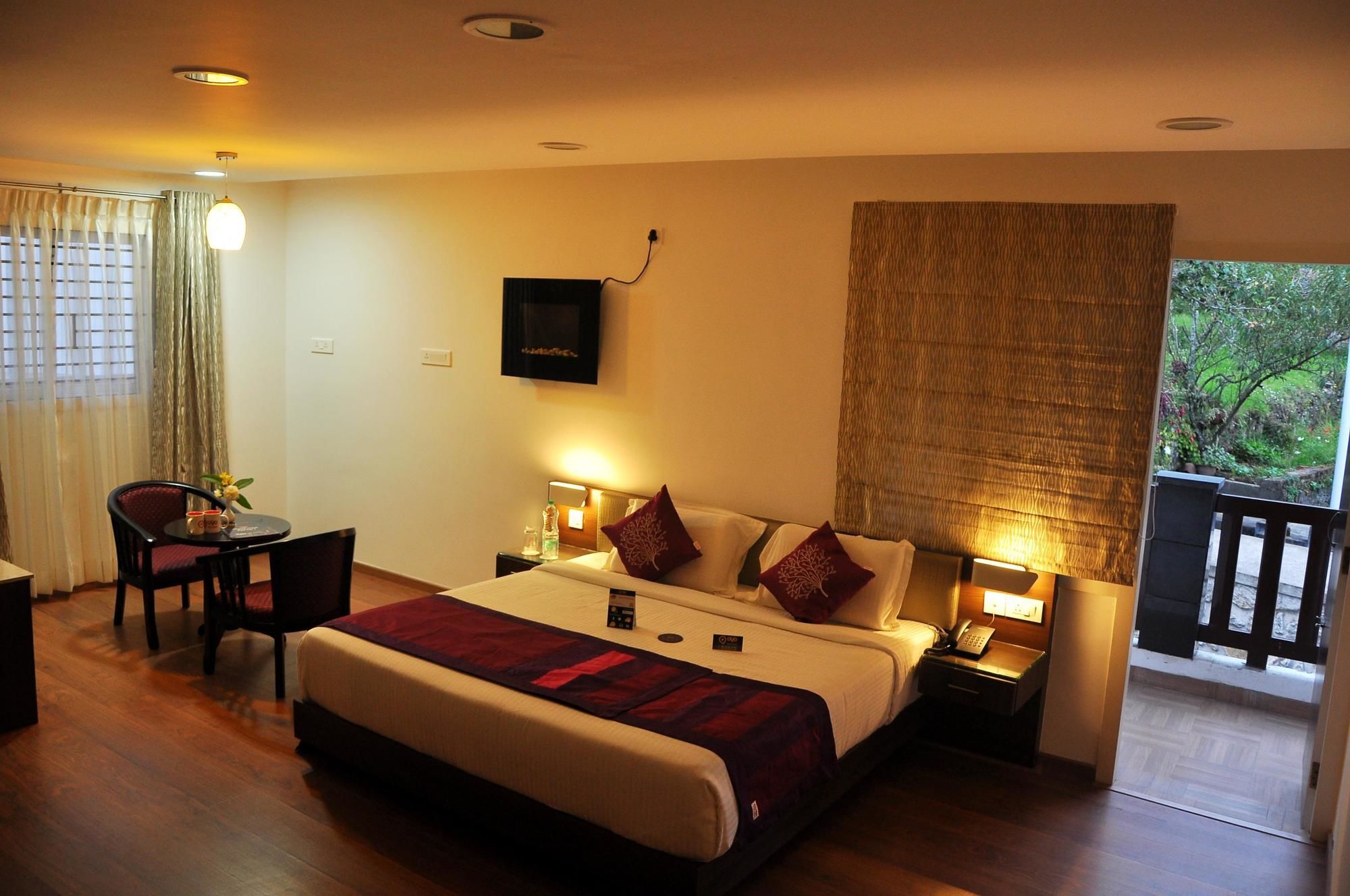 Oyo Premium Observatory Road Hotel 3*