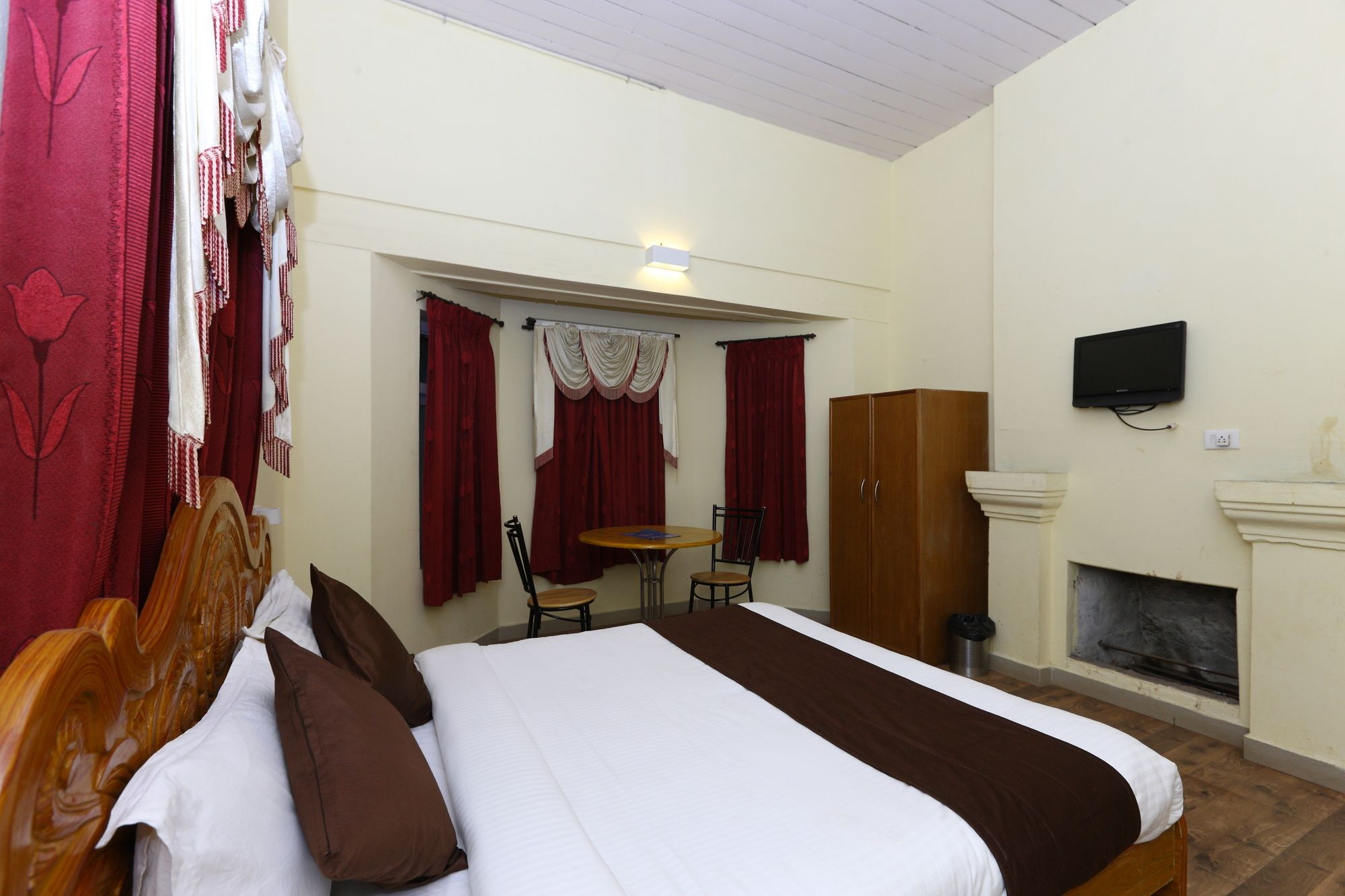 Oyo Homes 024 Hotel 3*