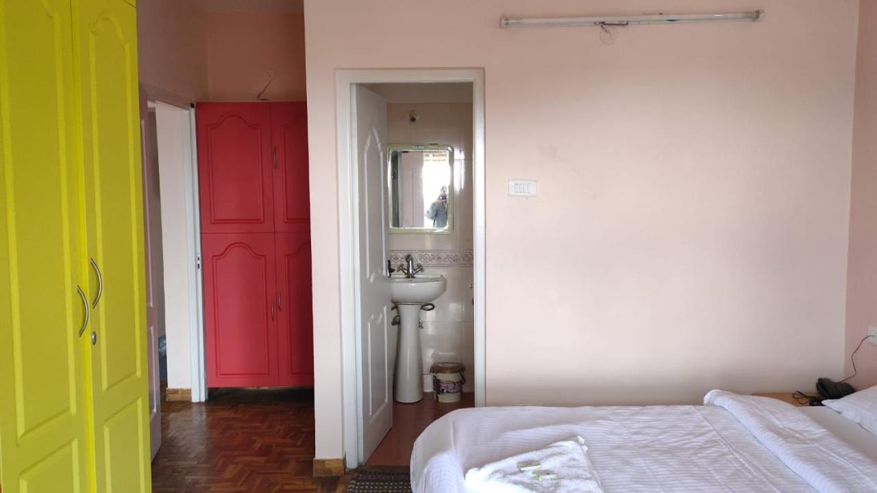 Hotel Spring Valley Residency 2*