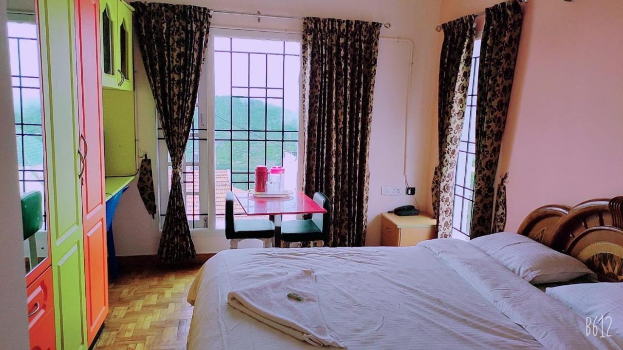 Spring Valley Residency Hotel 2*