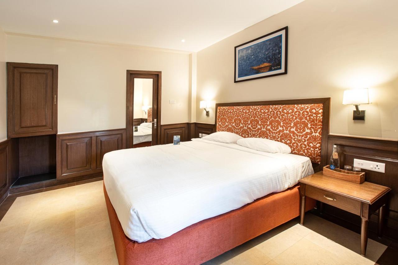 Hotel Raindrops 3*