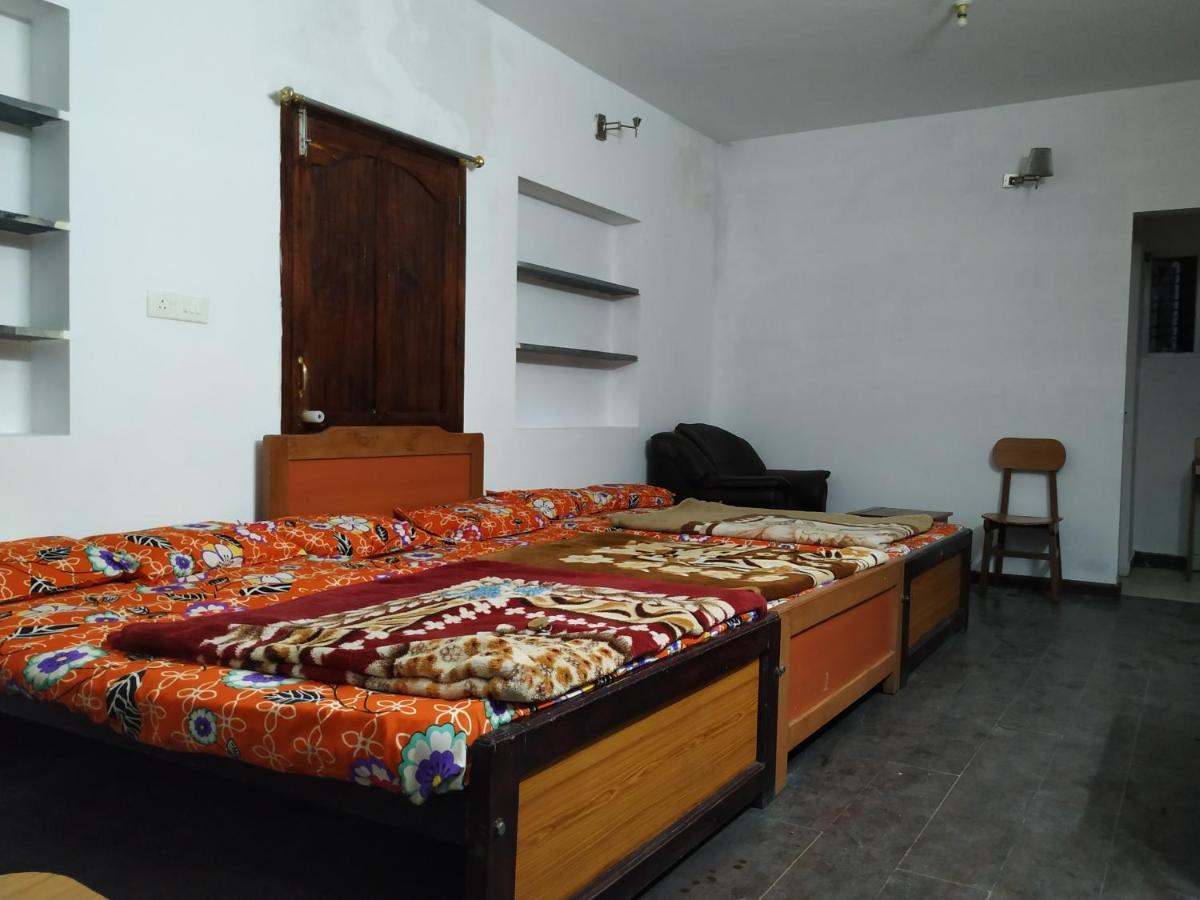 White House Anandagiri Kodaikanal