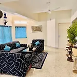 Br Villa