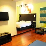 Sanandreas Hotel Yogiroomsonline