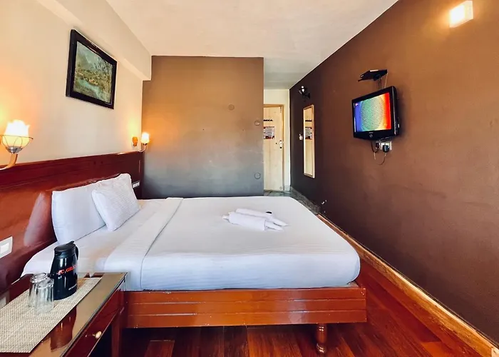 Hotel Jc Grand