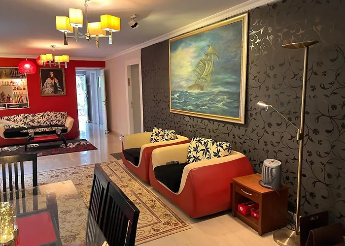 Bell Villa Luxury Private Home Stay For Families 3Bhk With Garden