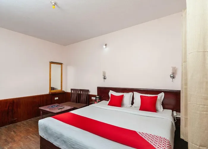 Oyo 27809 Hotel Ganapathy Garden