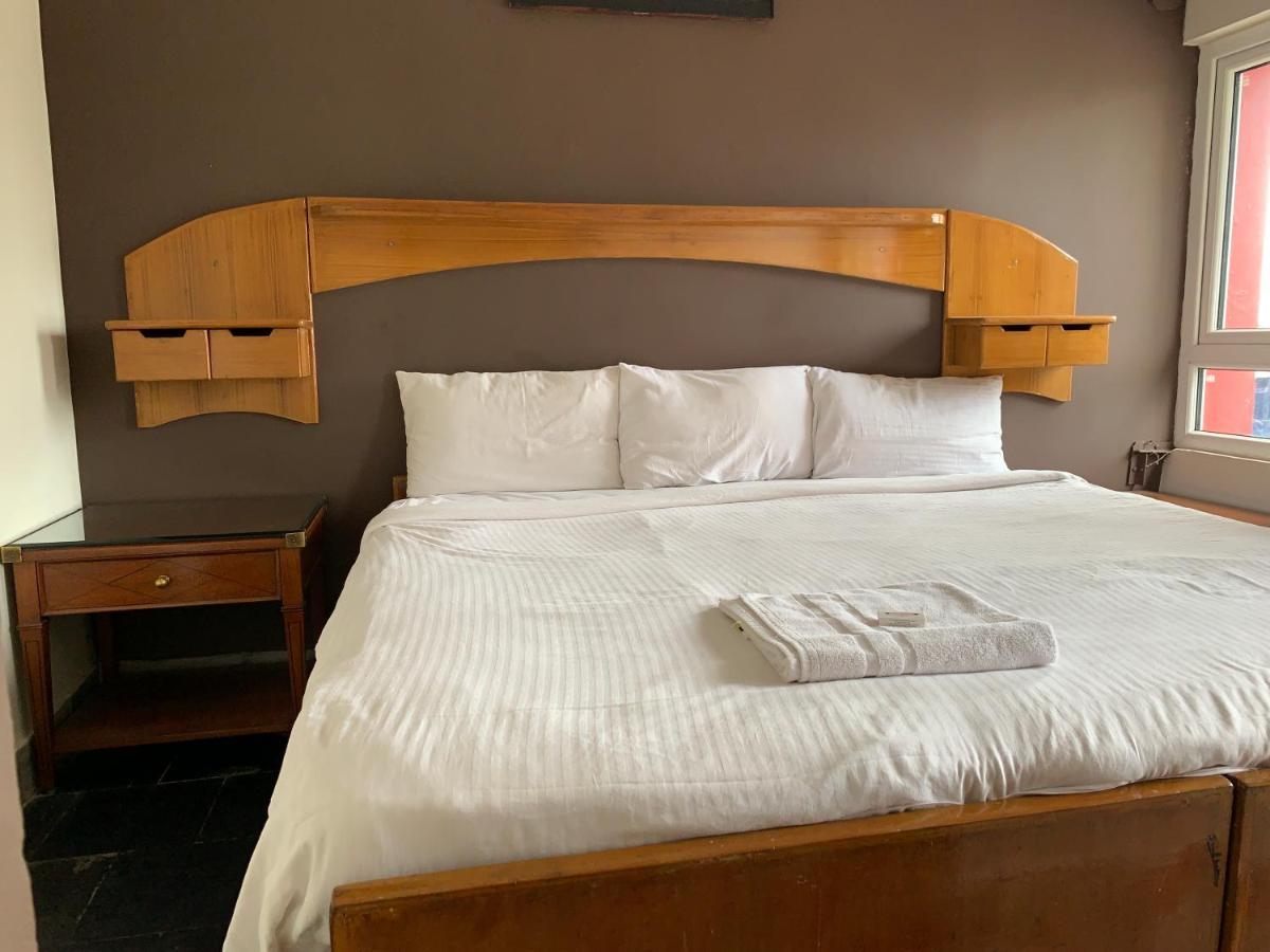 Hostel Jc Grand *
