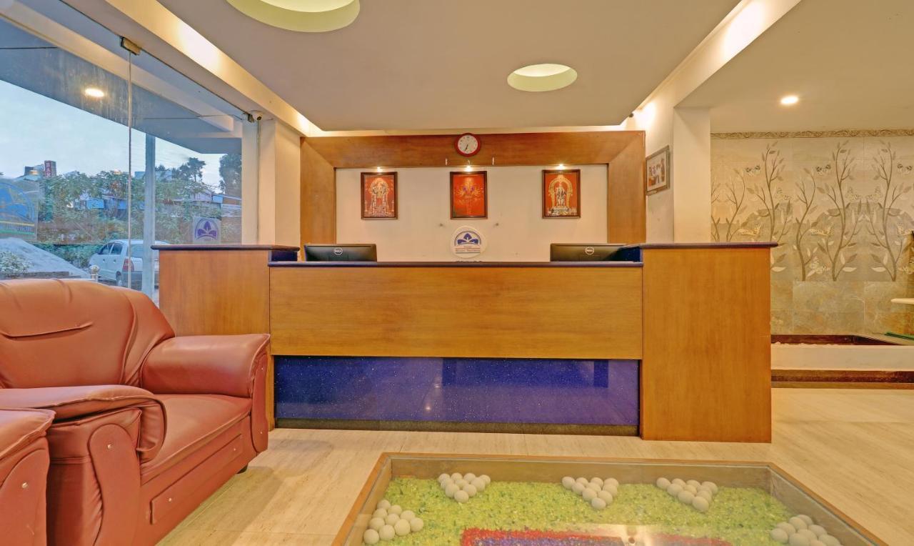 Hotel Treebo Trend Abirami Residency 3*