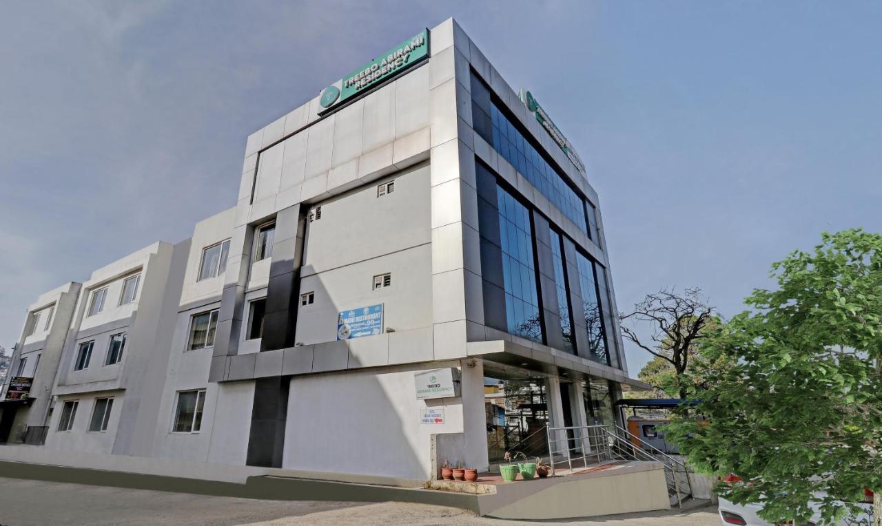 Hotel Treebo Trend Abirami Residency 3*