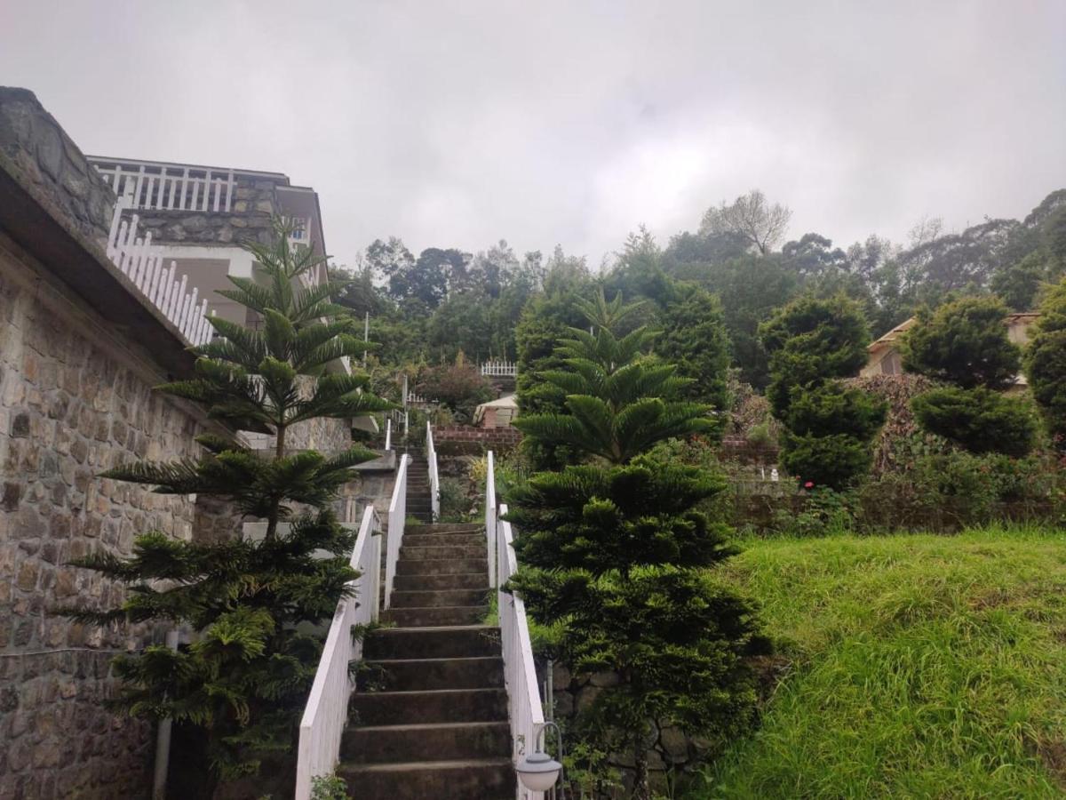 Hotel Status Hillpark Kodaikanal