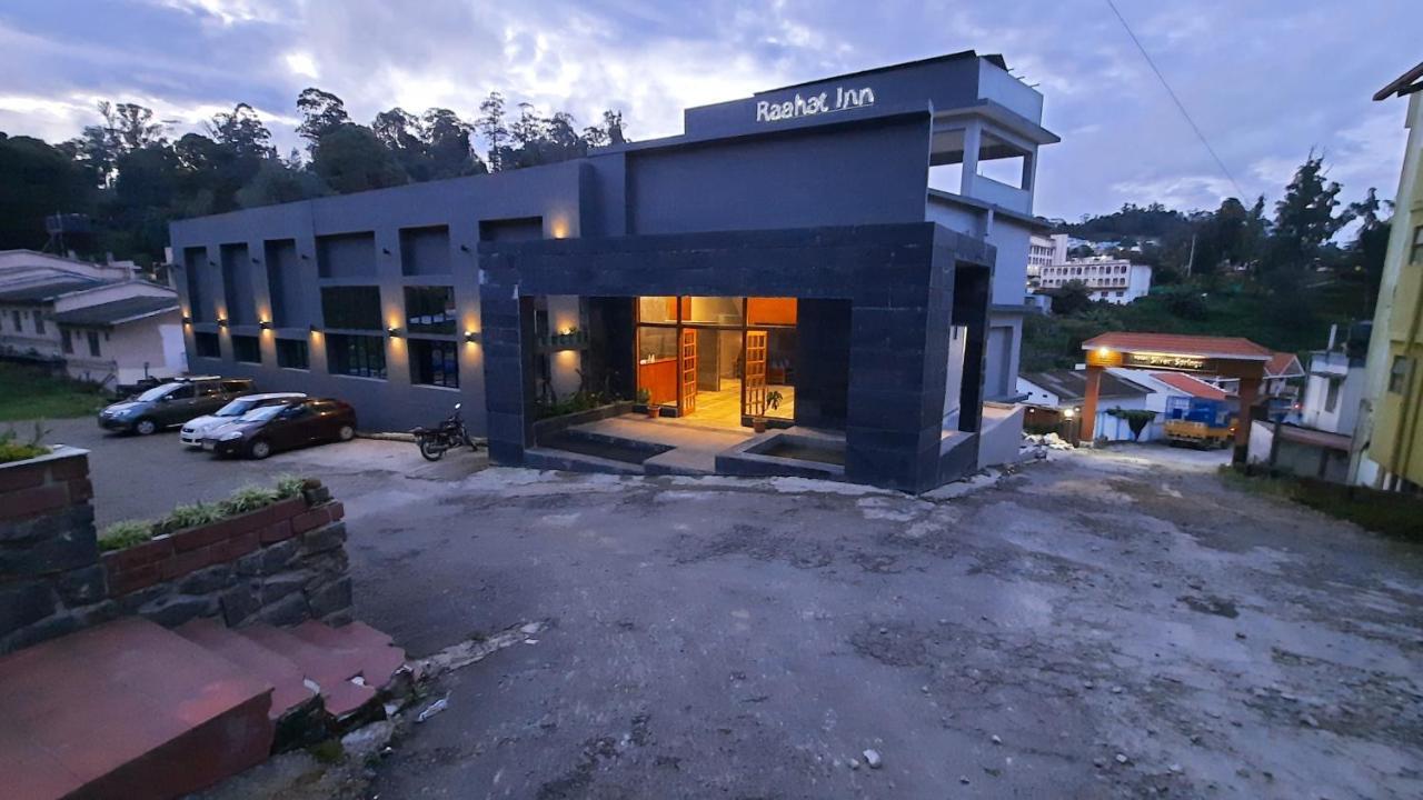 Raahat Hotel 2*