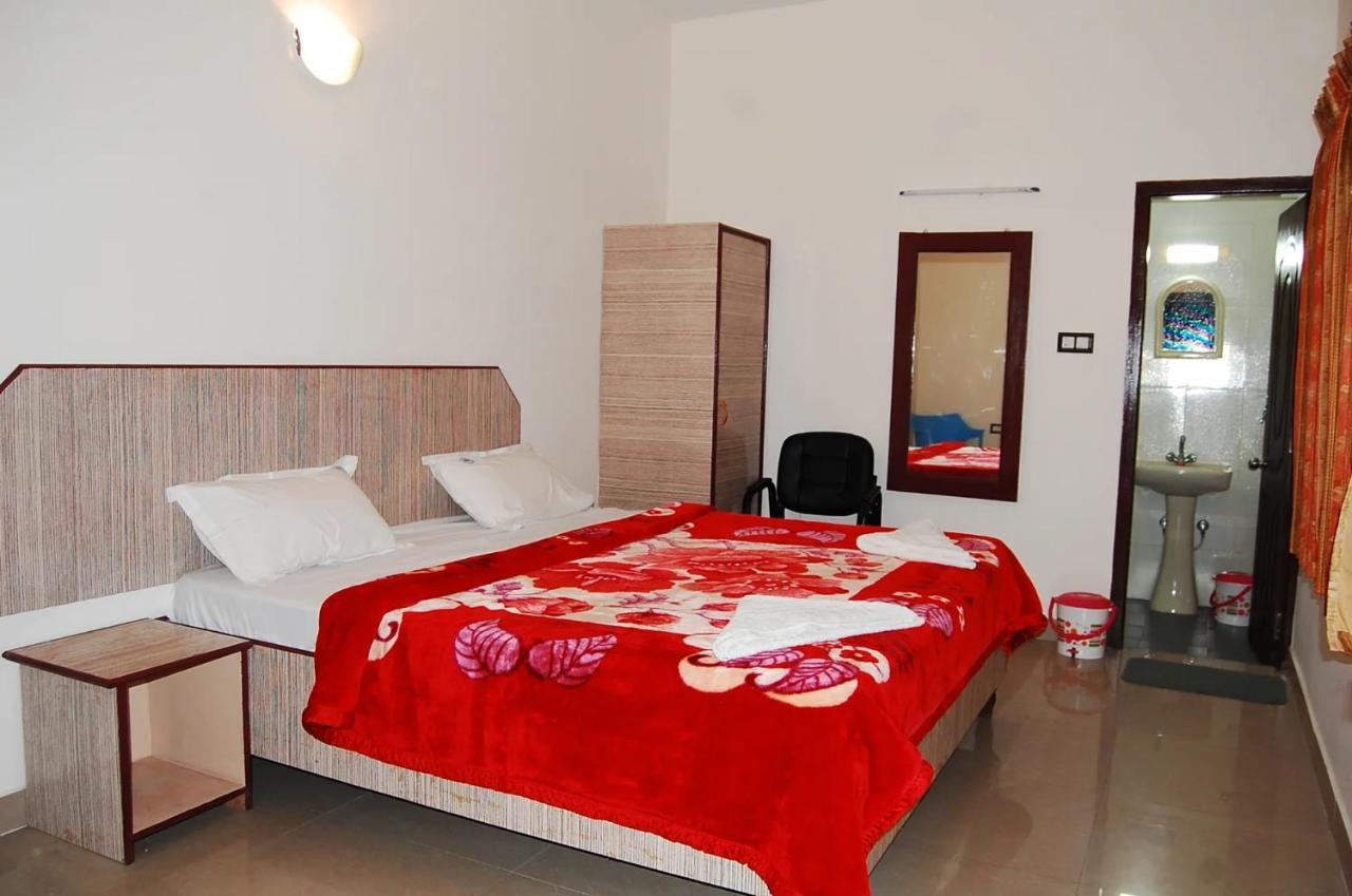 Fabexpress Apoorva Residency Kodaikanal
