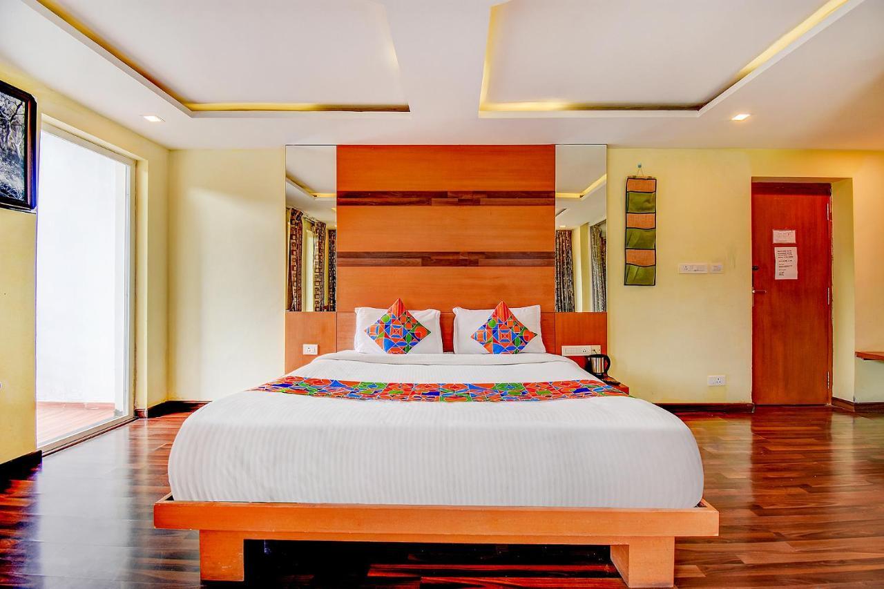 Fabhotel Abirami Grand - Nr Bryant Park Hotel