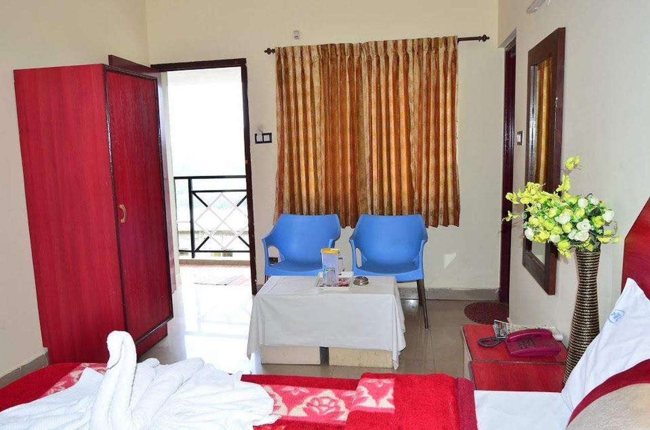 Fabexpress Apoorva Residency 3*