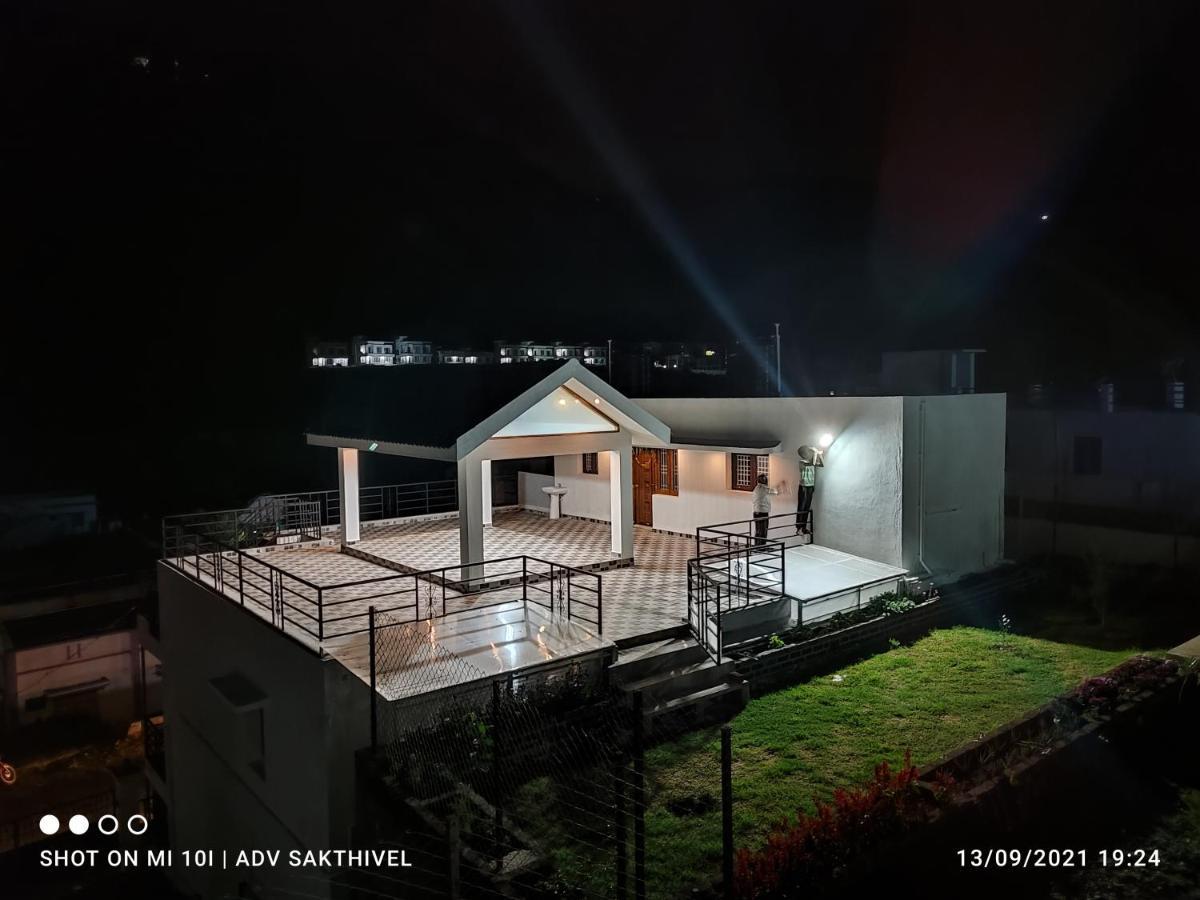 Happy Spring Holiday Home *