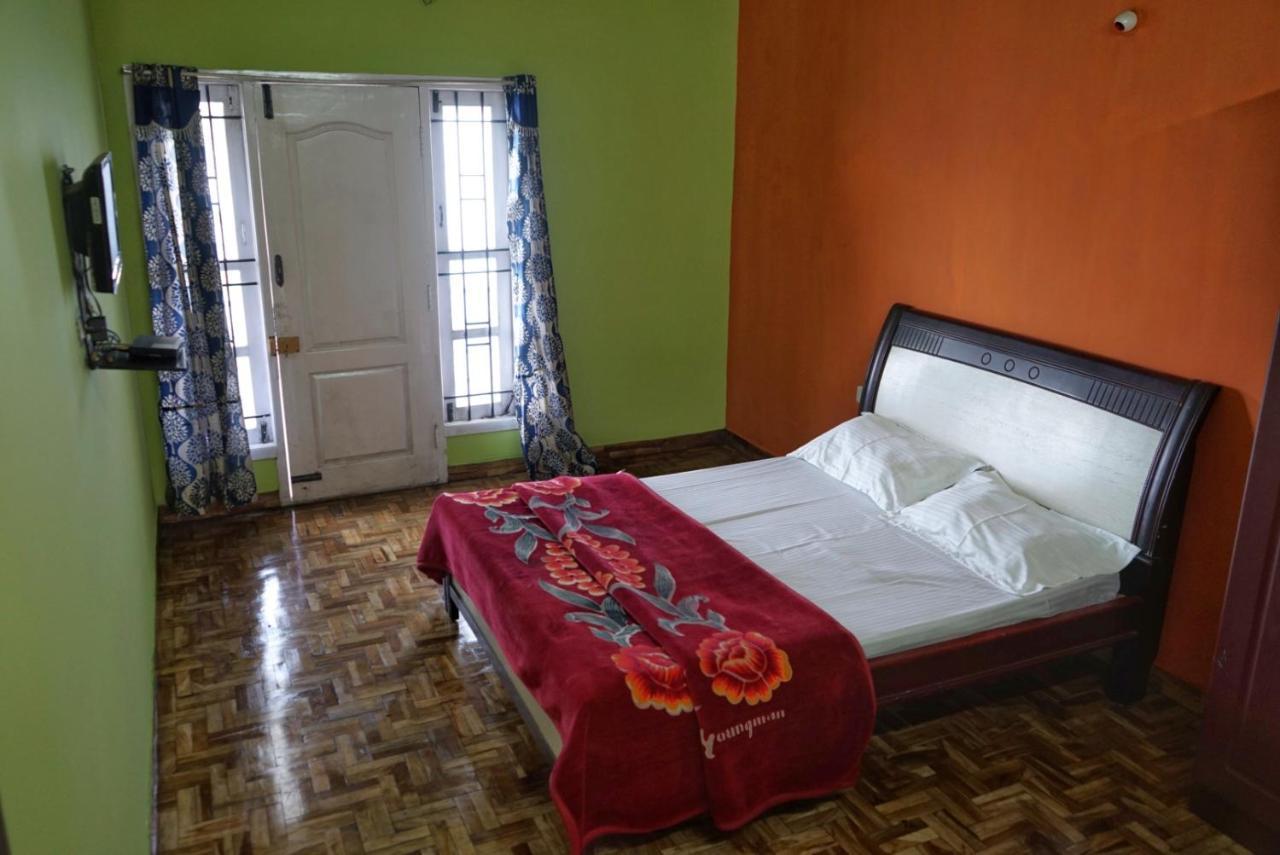 Riyaan'S Stay Inn Guest house *