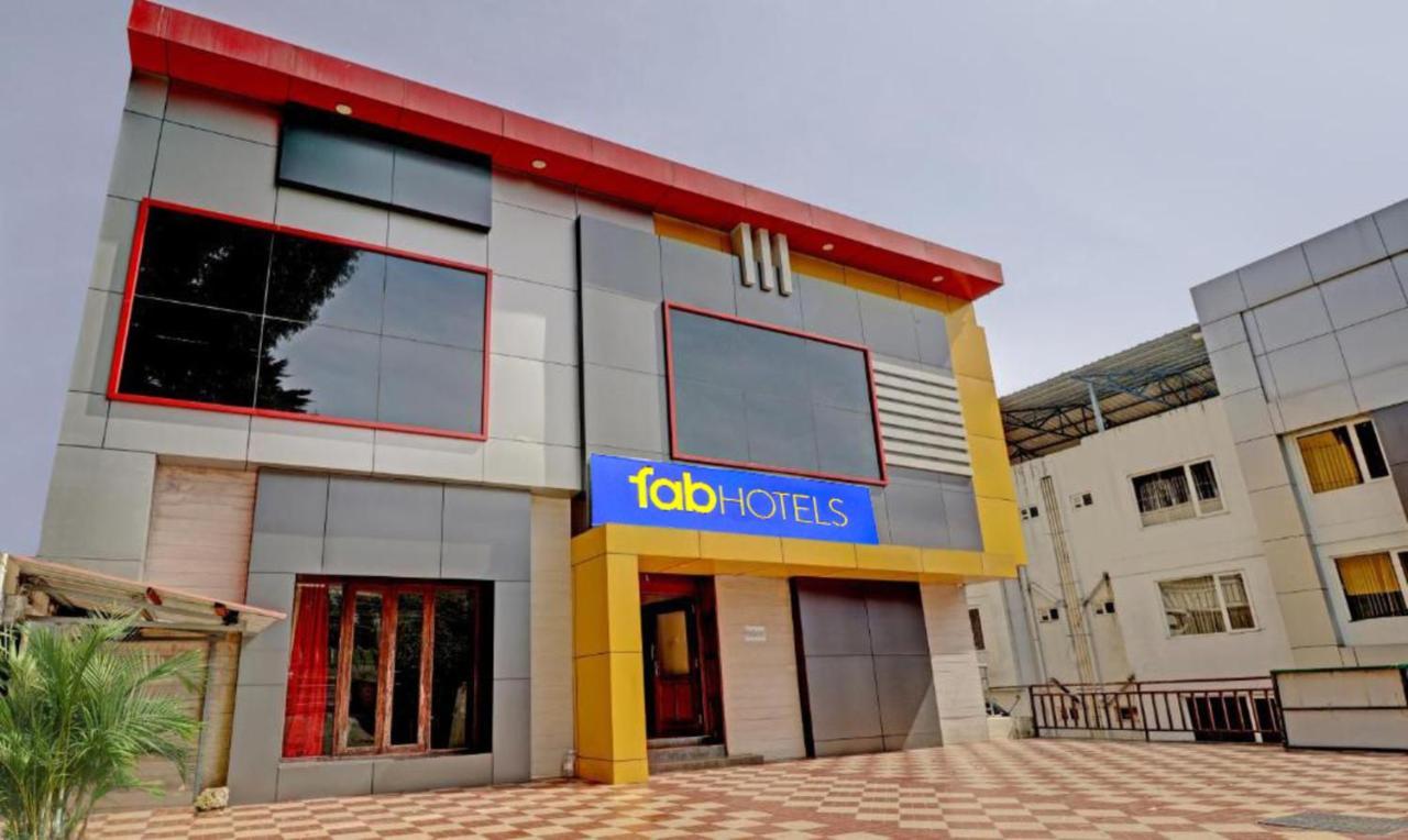 Hotel Fabhotel Abirami Residency 3*