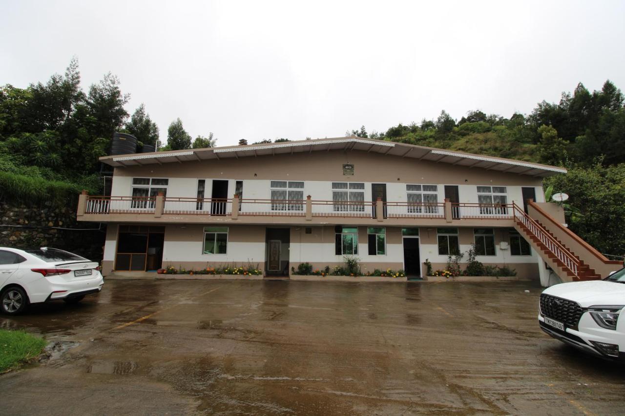 Hotel Sierra 3*
