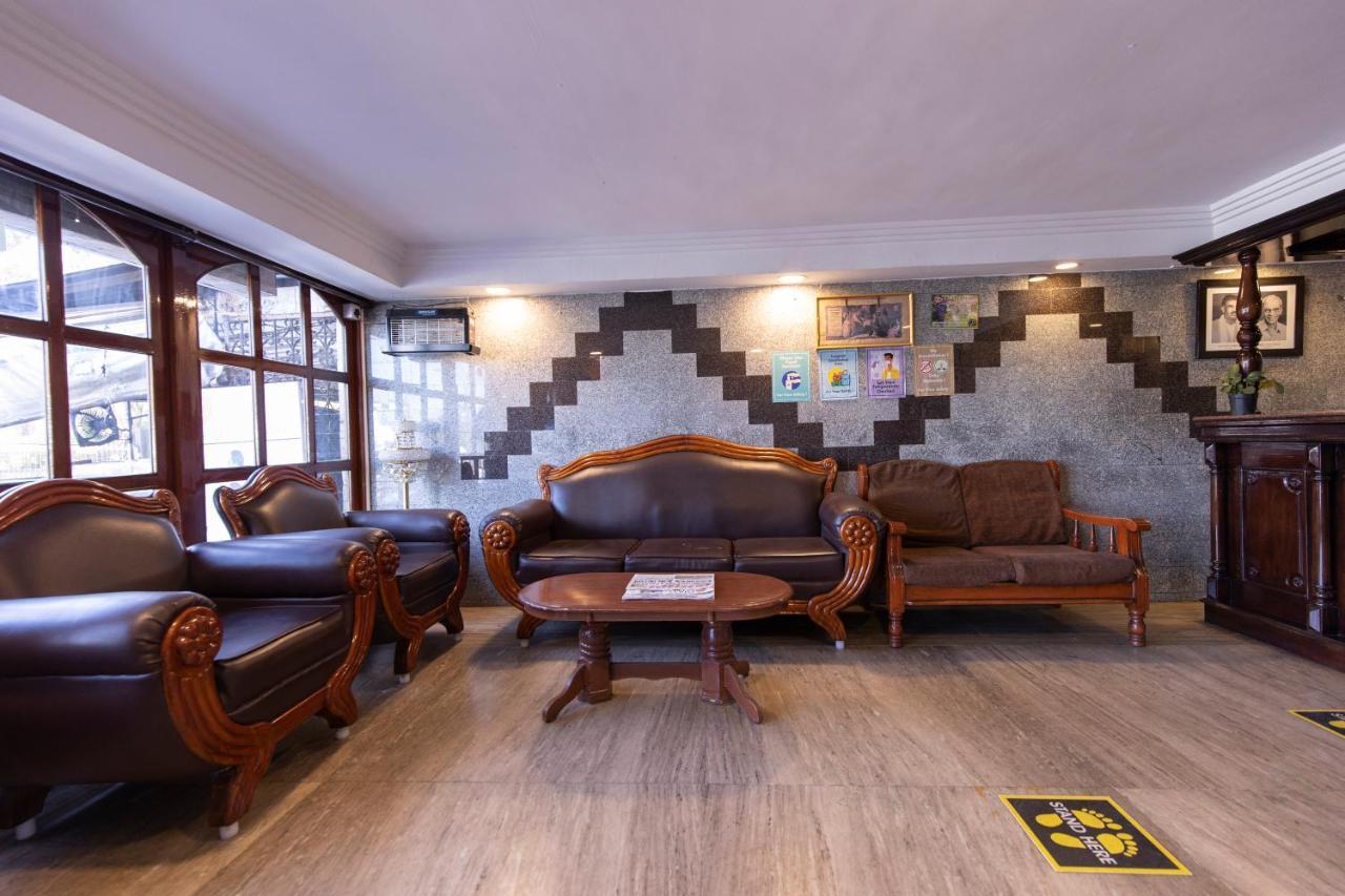 Hostel Jc Grand *