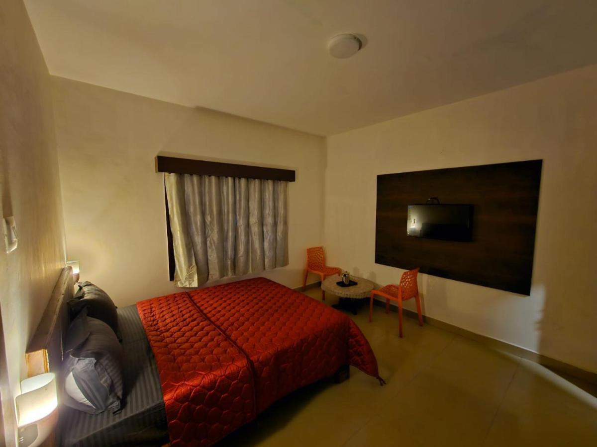July17 Residency Hotel 2*