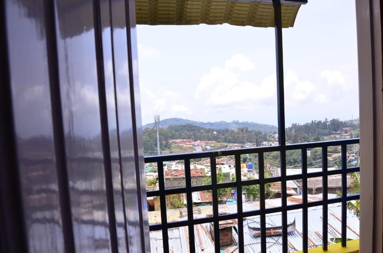 Eco Homestay *