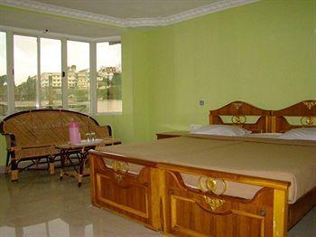 Spring Valley Hotel